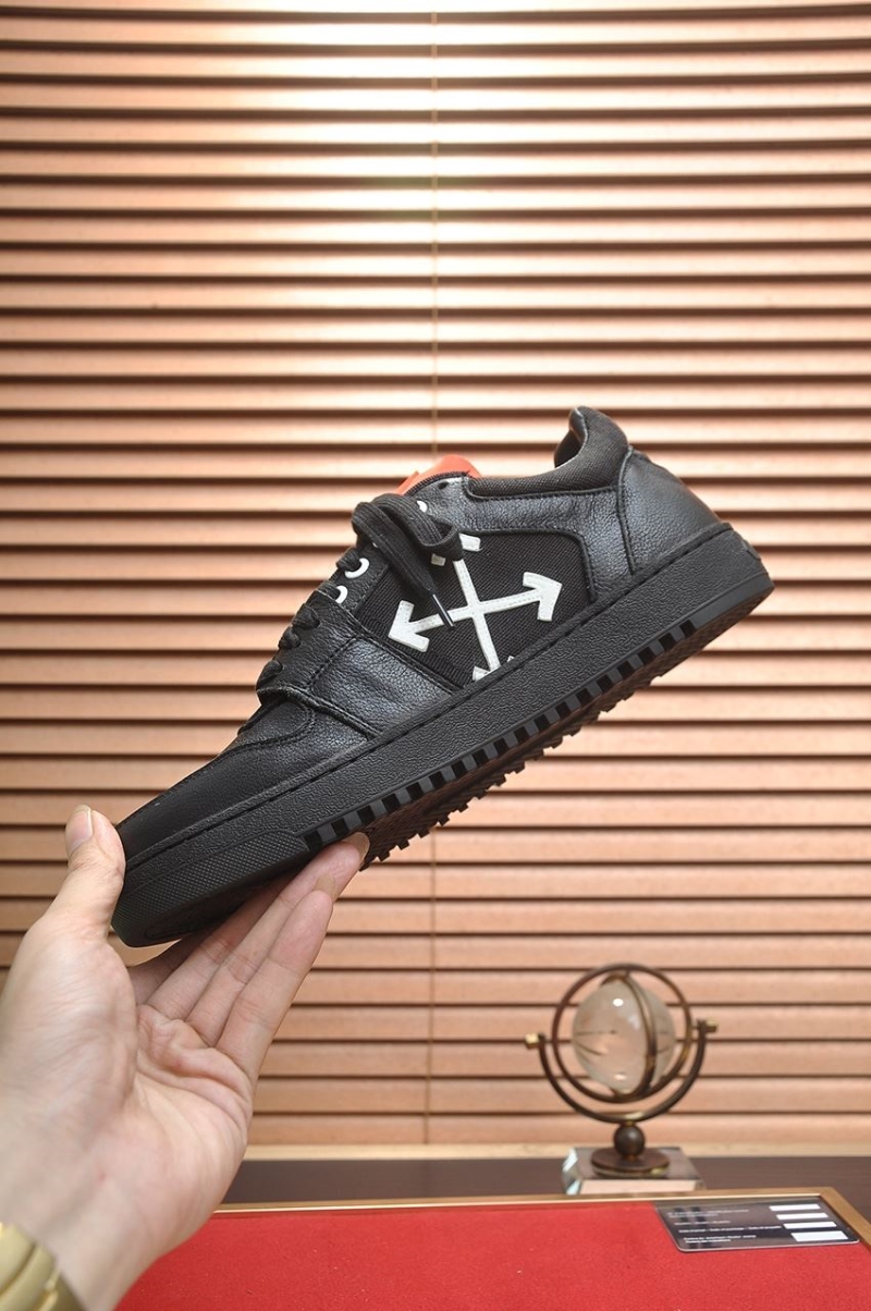 Off-White Sneakers